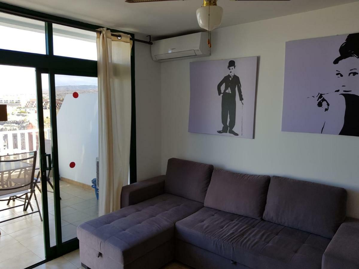 Apt With Terrace Facing Amadores Beach Exteriör bild
