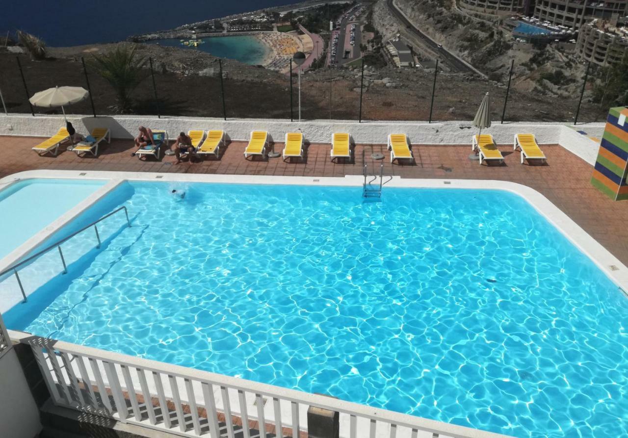 Apt With Terrace Facing Amadores Beach Exteriör bild