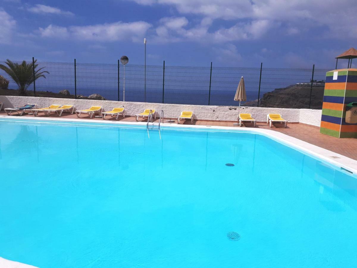 Apt With Terrace Facing Amadores Beach Exteriör bild