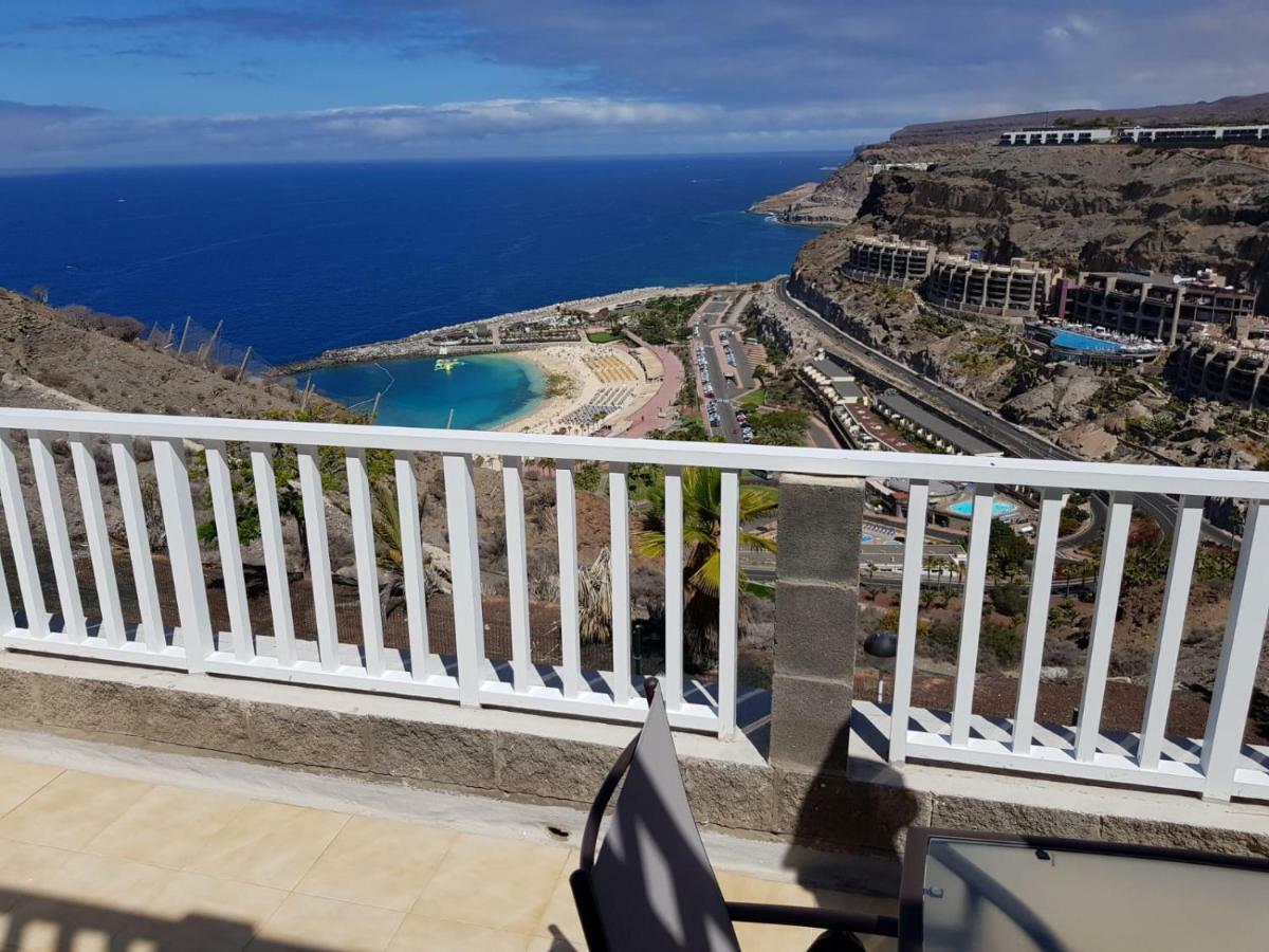 Apt With Terrace Facing Amadores Beach Exteriör bild