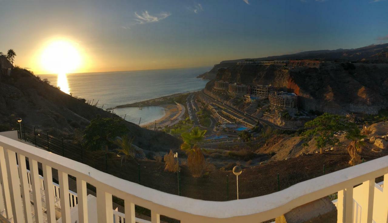 Apt With Terrace Facing Amadores Beach Exteriör bild
