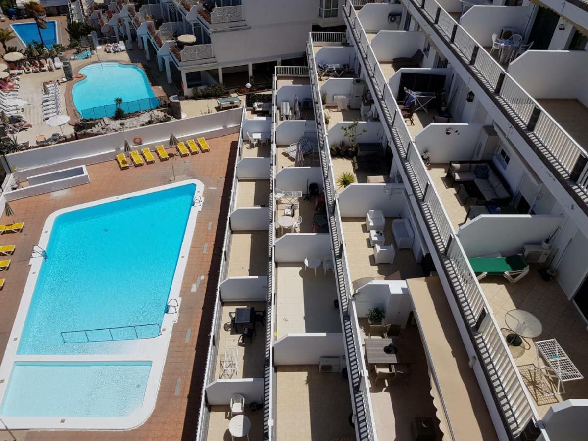Apt With Terrace Facing Amadores Beach Exteriör bild